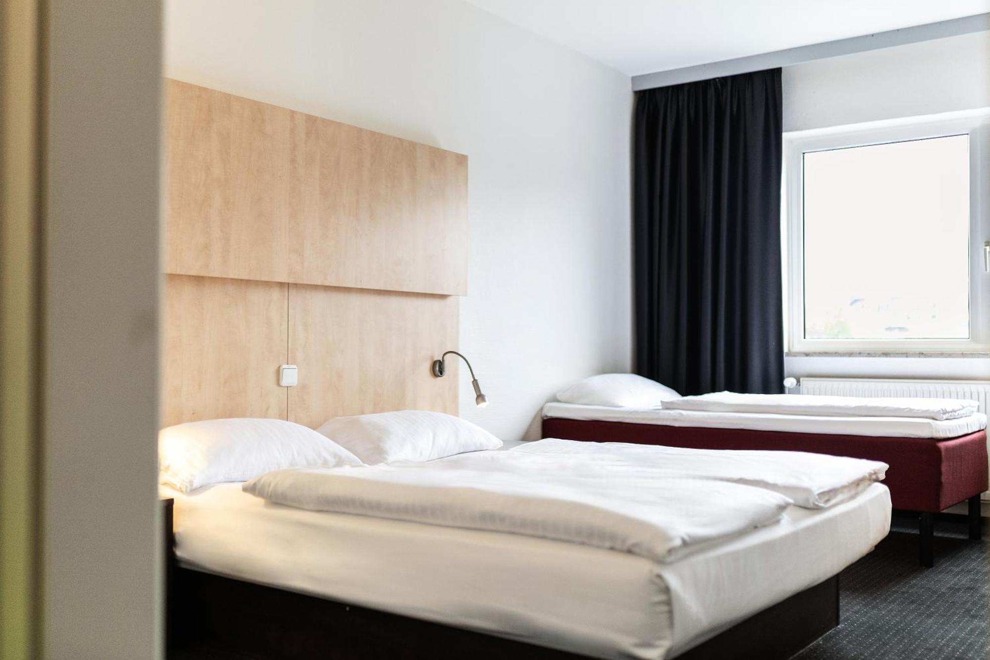 Hotel Good Morning + Bad Oldesloe Extérieur photo